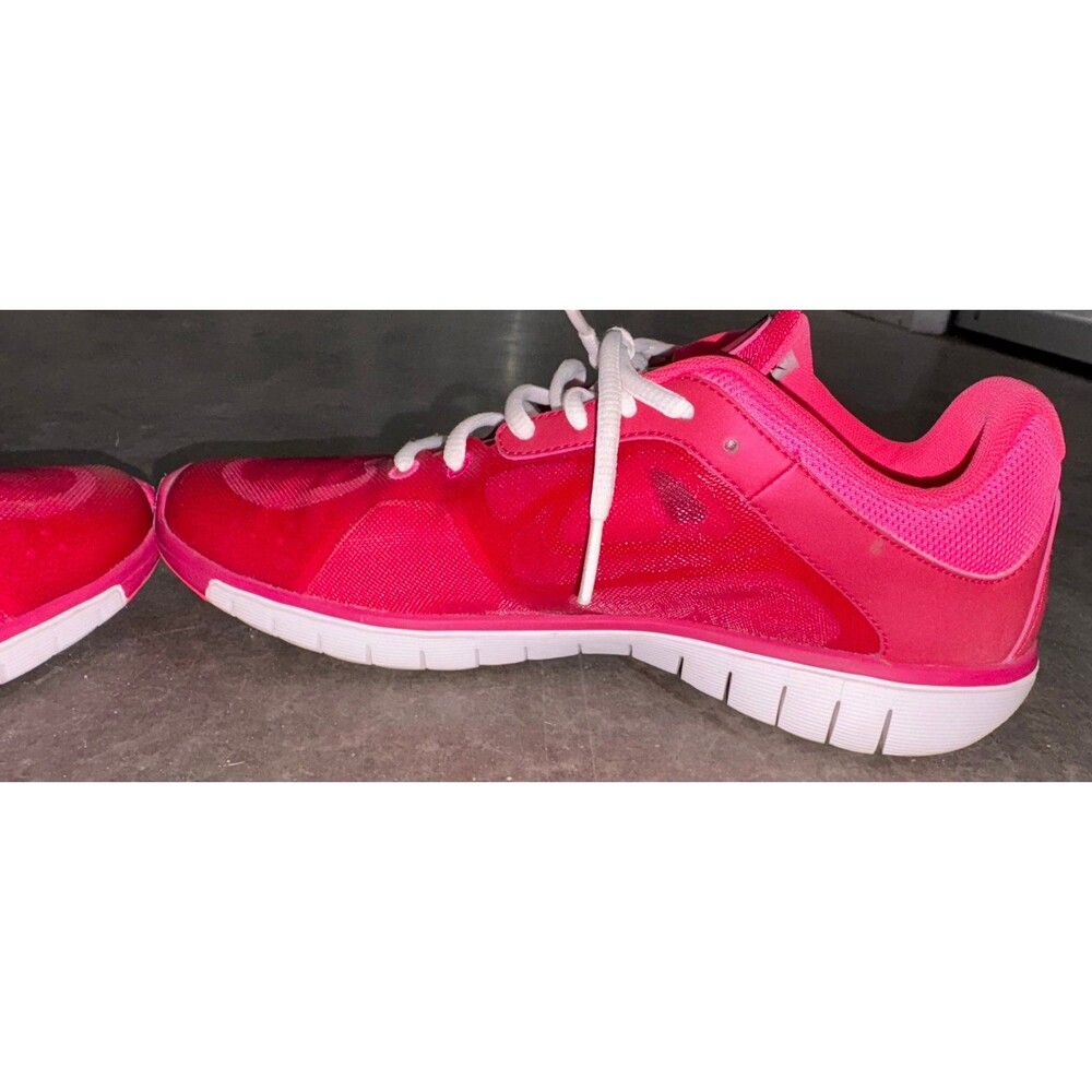 Nike | Women's | Sneaker | Move Fit | Fucsia/Pink | Shoe | Size 11 - Picture 10 of 12